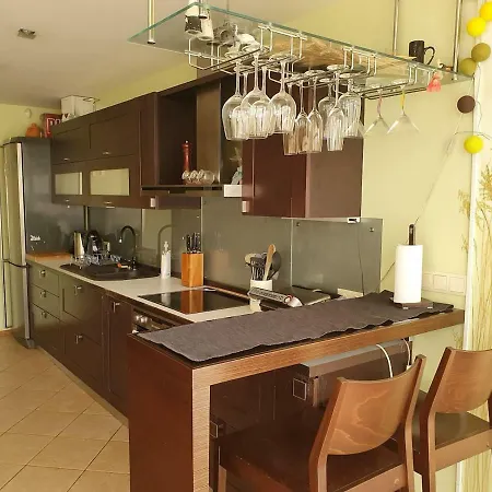 Modern Spacious Flat In Quiet Center Of * Riga